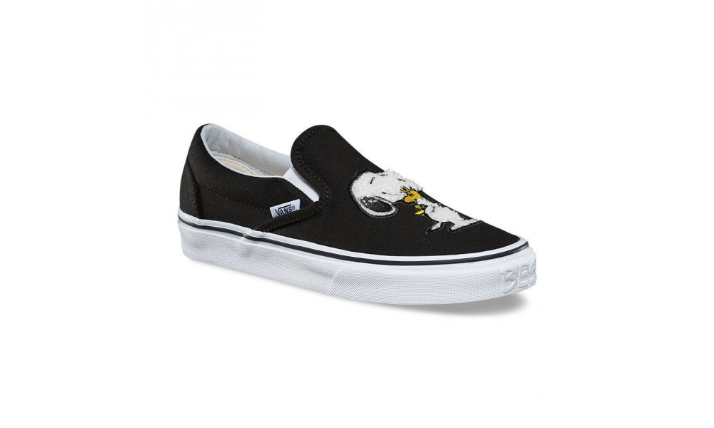 Slip on peanuts vans on sale